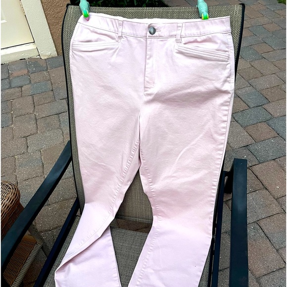 Christopher&Banks Signature Slimming Jeans Pale Pink 14 Gorgeous!💗 - Picture 2 of 5